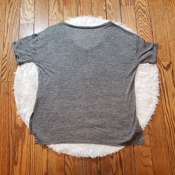 Mudd Juniors' Gray Hatchi Tee - Picture 4 of 4